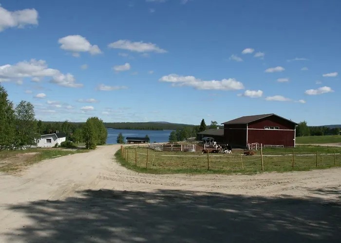Harjuniemi Hébergement de vacances *